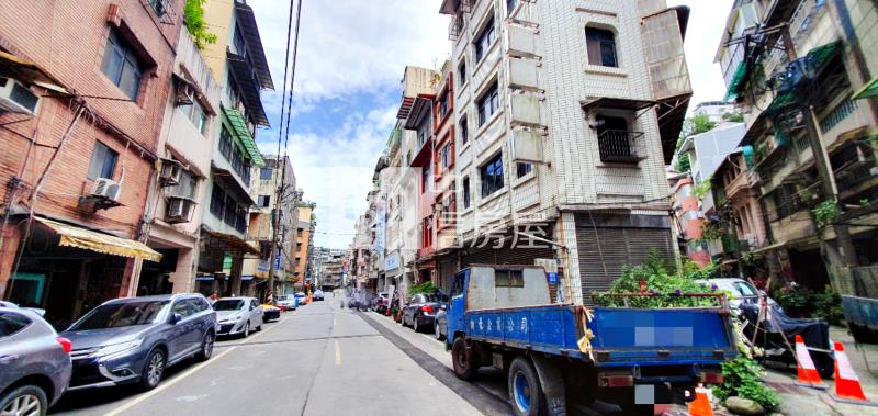 ◆正義路平地四房房屋室內格局與周邊環境