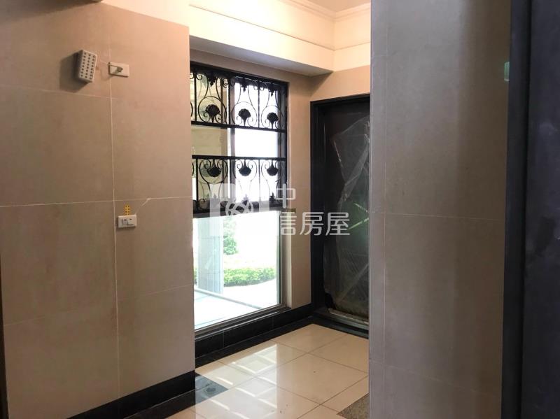 專任-青埔市二期次店面房屋室內格局與周邊環境