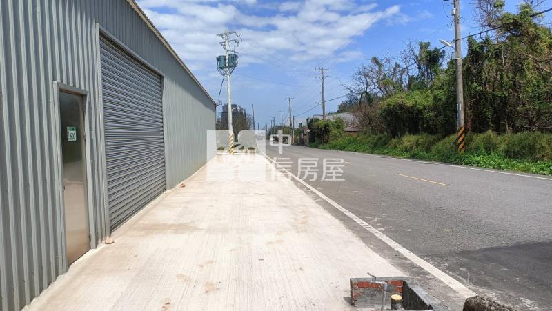 近草漯~交通用地+合法全新鋼構廠房房屋室內格局與周邊環境