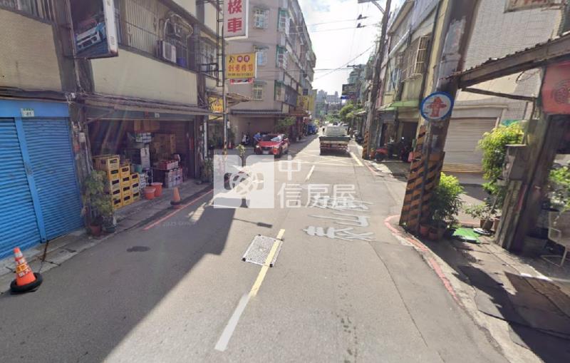 《晶顥團隊》近市府大面寬超值店住房屋室內格局與周邊環境
