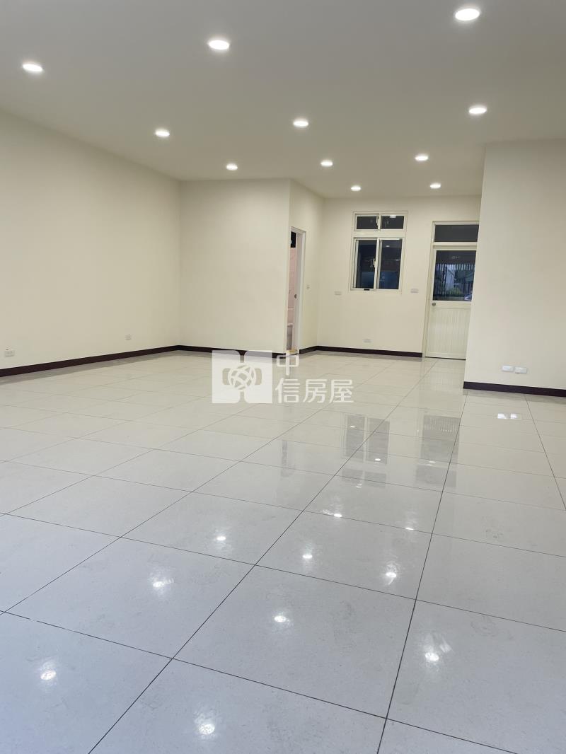 《晶顥團隊》近市府大面寬超值店住房屋室內格局與周邊環境