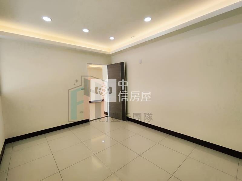 【豐禾】平鎮霄裡湖景整新招財美住店房屋室內格局與周邊環境