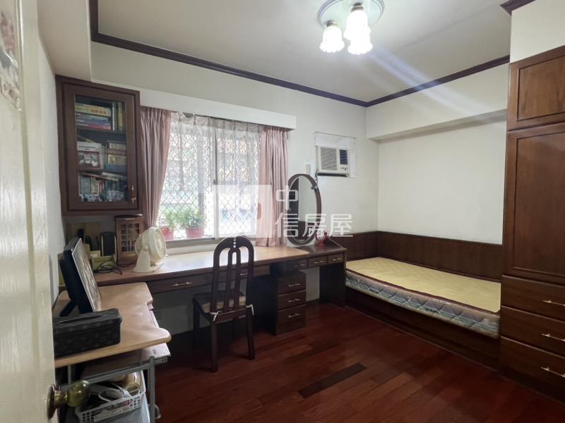 親家御苑美三房房屋室內格局與周邊環境