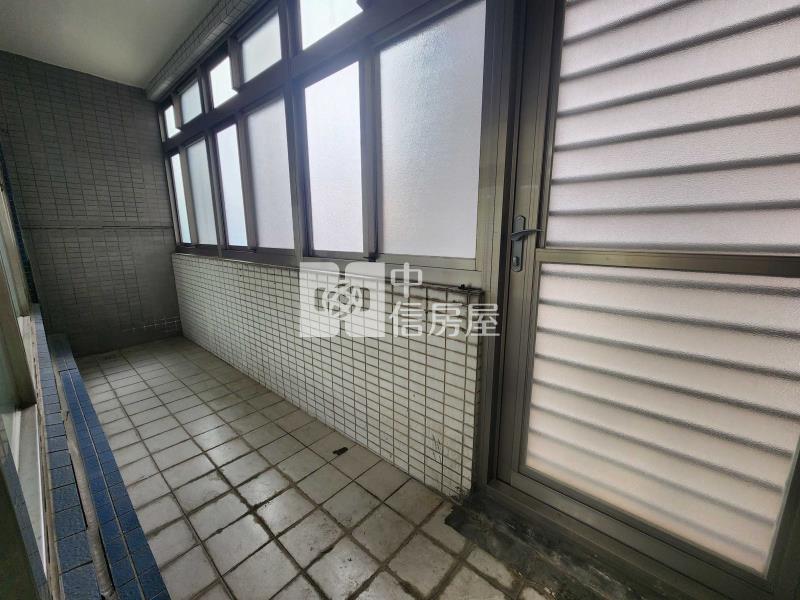 桃園武陵高中商圈/百坪黃金商辦房屋室內格局與周邊環境