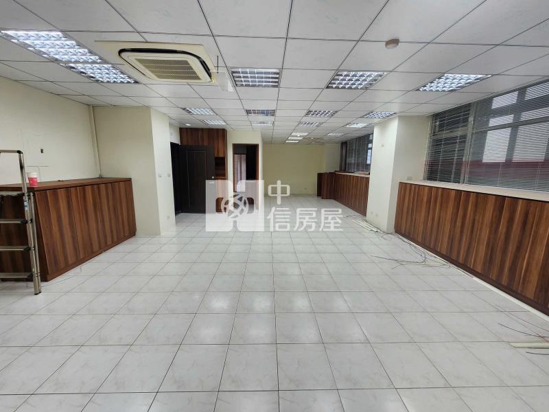 桃園武陵高中商圈/百坪黃金商辦房屋室內格局與周邊環境