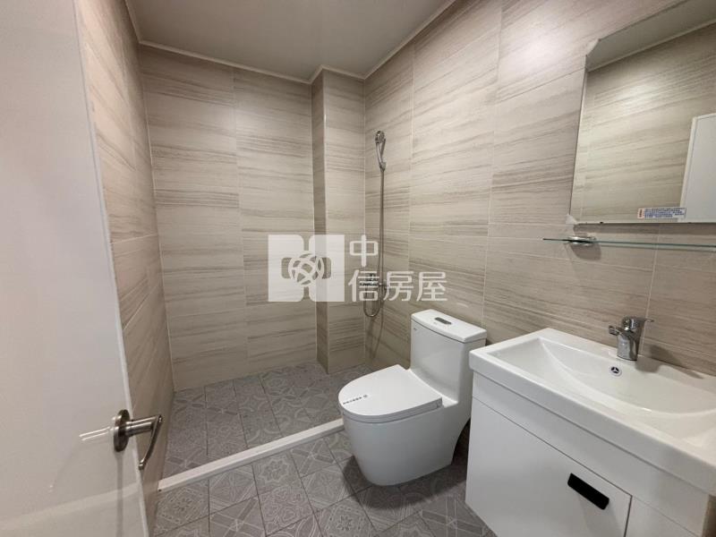 五期大墩商圈全新整理孝親美透天房屋室內格局與周邊環境