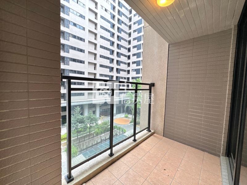 和築F1新高學區大三房平車房屋室內格局與周邊環境