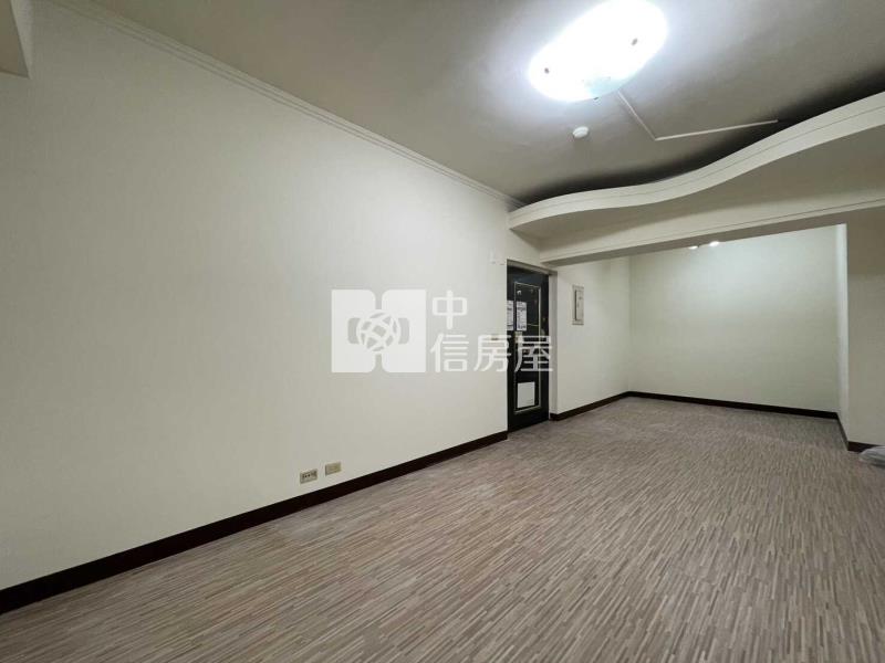 楊梅愛買交流道電梯3房車房屋室內格局與周邊環境