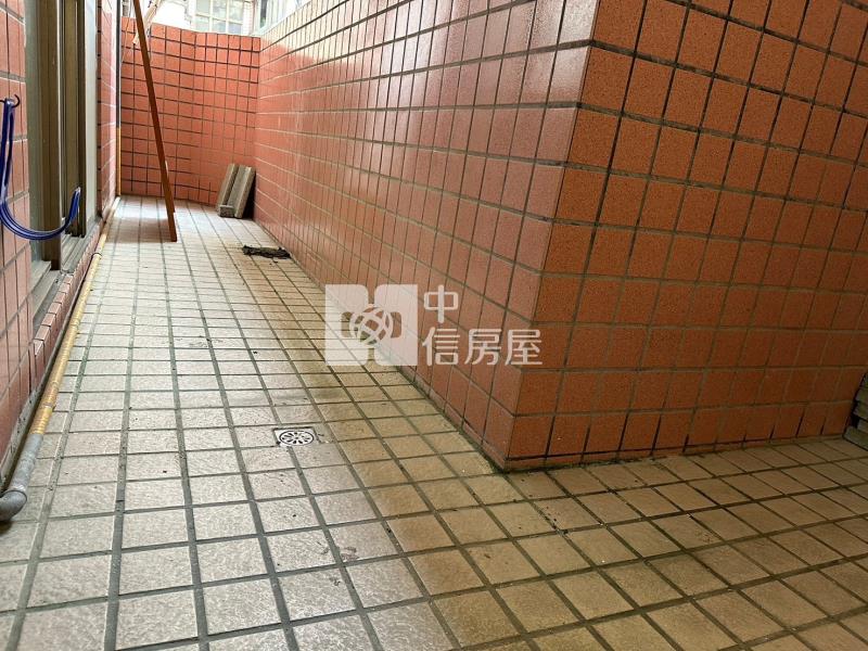 台北亞熱帶凱撒區三房車房屋室內格局與周邊環境