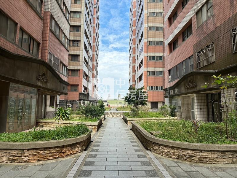 台北亞熱帶凱撒區三房車房屋室內格局與周邊環境