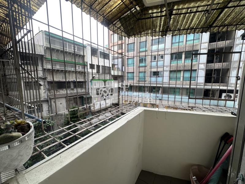 ▲仁二路收租四套房房屋室內格局與周邊環境