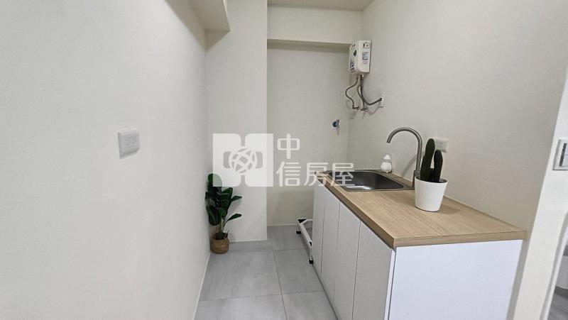 漢神百貨亞灣商圈雅緻套房房屋室內格局與周邊環境