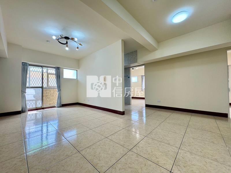 屏基商圈車位美廈房屋室內格局與周邊環境