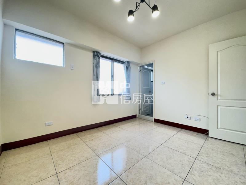 屏基商圈車位美廈房屋室內格局與周邊環境