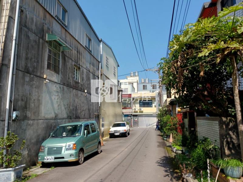 桃市龍潭湧光路青年城 單純寧靜社區 近龍潭工業區 工作就業方便房屋室內格局與周邊環境