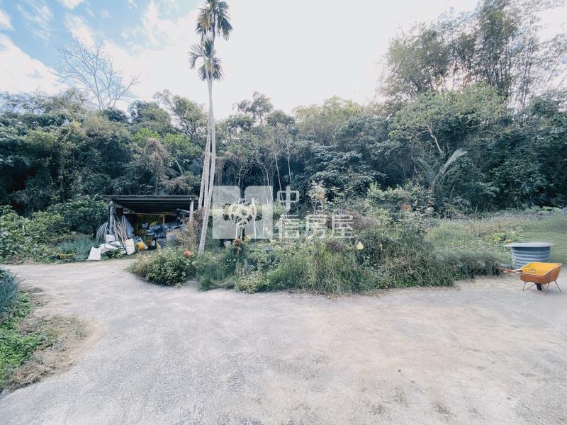 南投中寮鄉愛鄉段農牧用地房屋室內格局與周邊環境