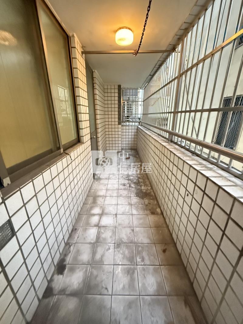 美村商圈健康公園大坪數1+2樓店房屋室內格局與周邊環境