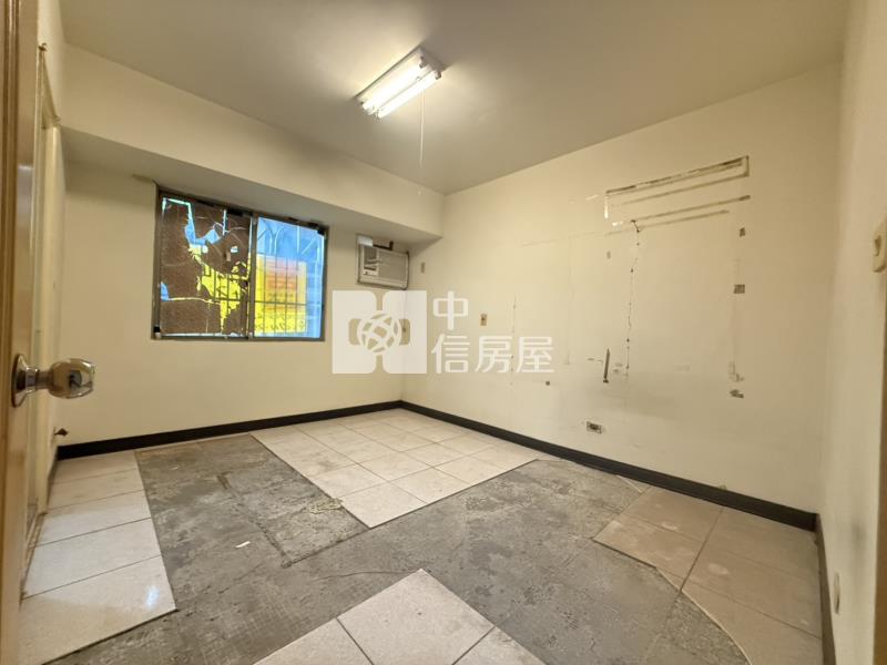 美村商圈健康公園大坪數1+2樓店房屋室內格局與周邊環境