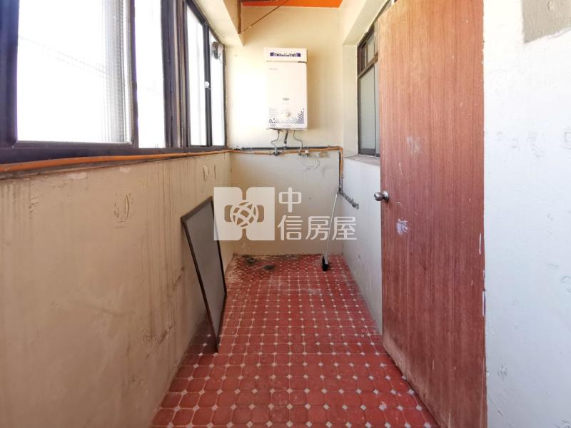 新竹國小旁劍橋花園廣場3房(專任)房屋室內格局與周邊環境