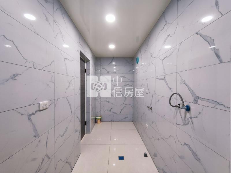 平鎮霄裡湖景店住1樓房屋室內格局與周邊環境