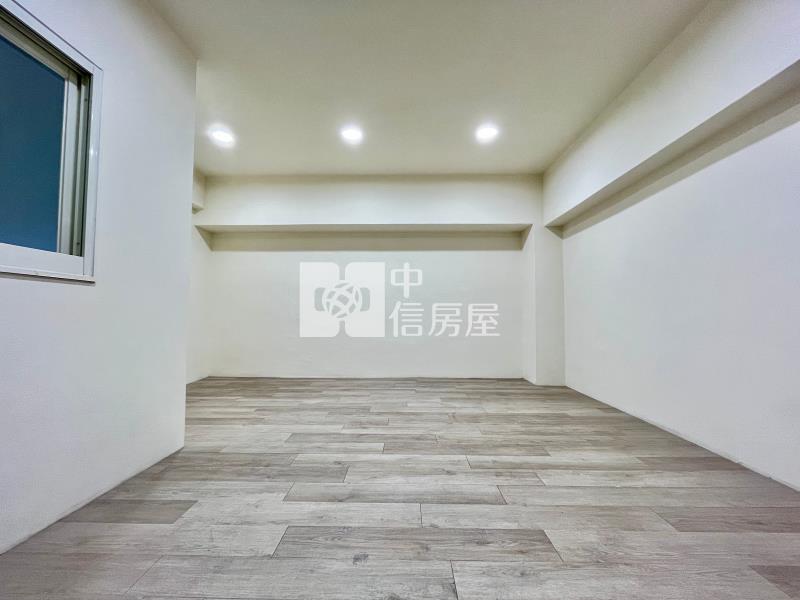 東山商圈1+2樓店全新整理房屋室內格局與周邊環境