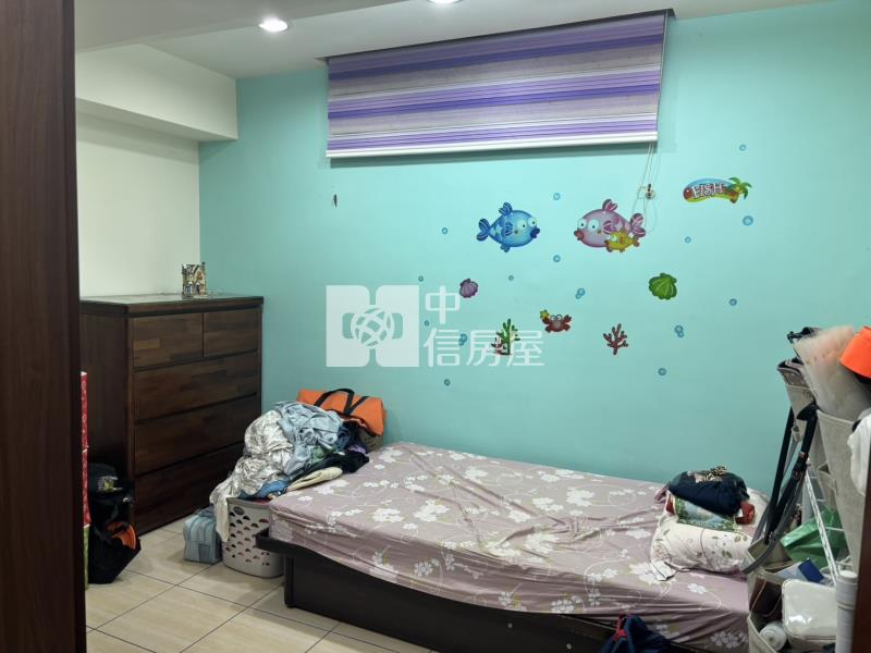 星巴克旁三房華廈房屋室內格局與周邊環境