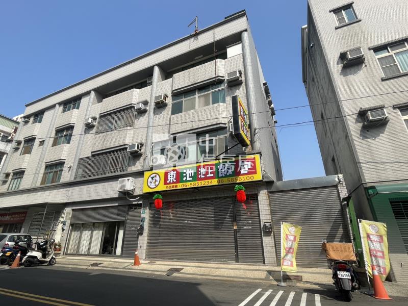 善化市中心面寬店住十間套雅房出租黃金投資房屋室內格局與周邊環境