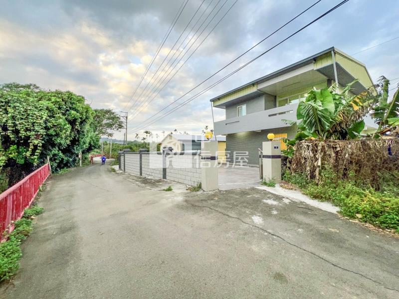 新社熱鬧老街旁景觀農舍莊園房屋室內格局與周邊環境