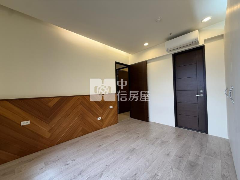 千謙苑精裝朝南大三房平車房屋室內格局與周邊環境