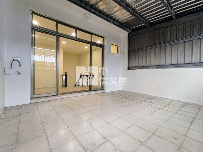 中科旁前院停車邊間全新整理低總價稀有透天房屋室內格局與周邊環境