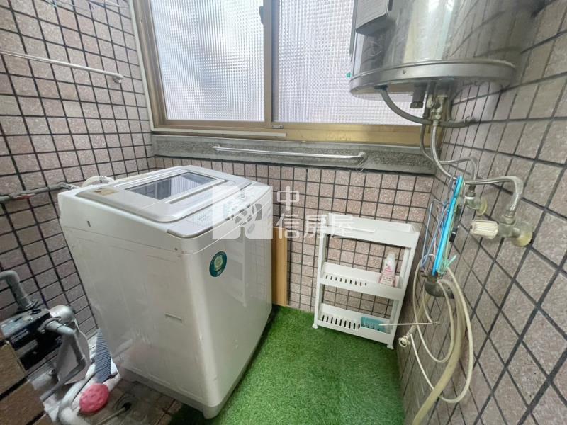 正國光路20米忠孝夜市收租大坪數樓店房屋室內格局與周邊環境