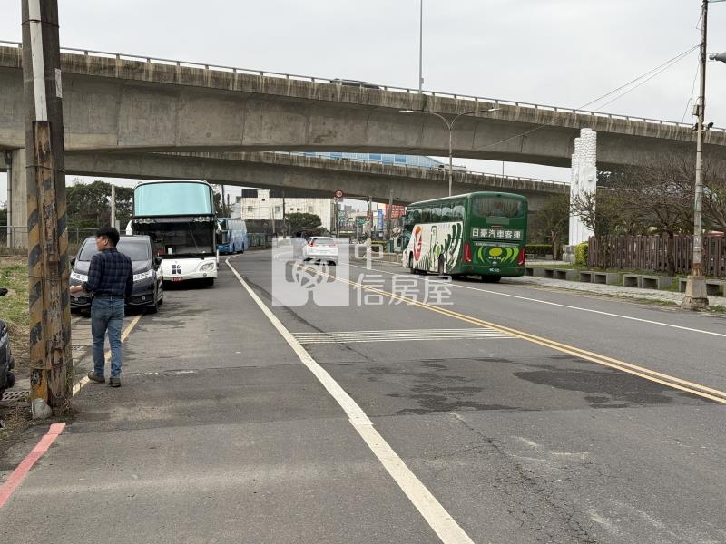 航空城旁12米路都內農房屋室內格局與周邊環境
