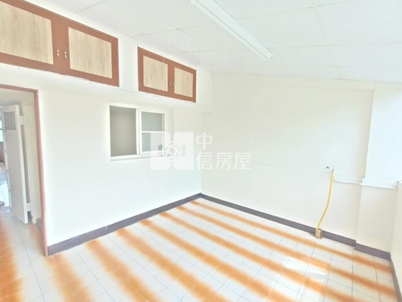斗六成功路美透天房屋室內格局與周邊環境