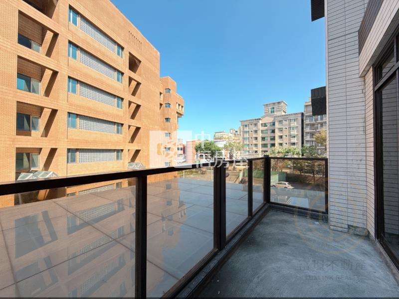 復興苑1房露台低總價房屋室內格局與周邊環境