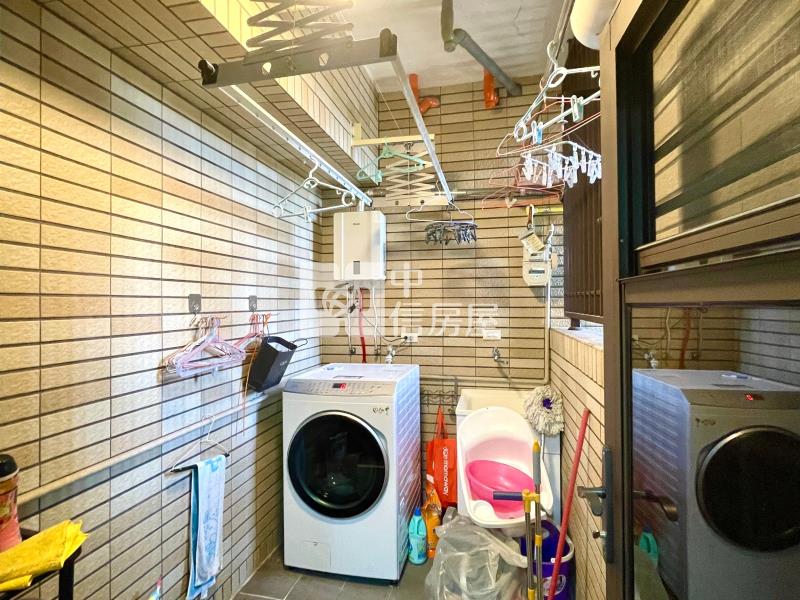 興傳超值大兩房+平車房屋室內格局與周邊環境
