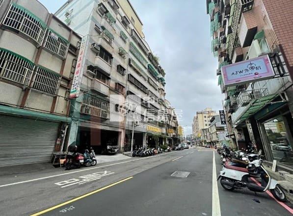 【豐禾】中路延壽街一樓整新美3房車房屋室內格局與周邊環境