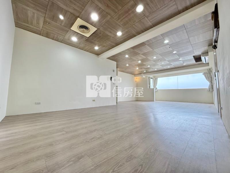 千萬視野無價|三面採光明亮通透入門玄關大客廳三房房屋室內格局與周邊環境
