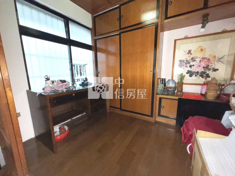 【新世紀】正內壢高中大透天房屋室內格局與周邊環境