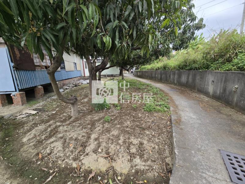 岡山區優值農地房屋室內格局與周邊環境