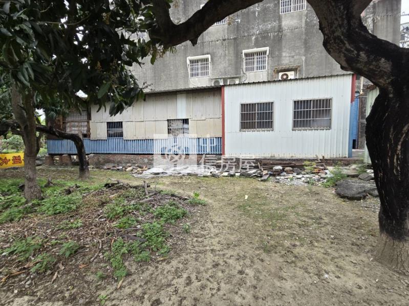 岡山區優值農地房屋室內格局與周邊環境