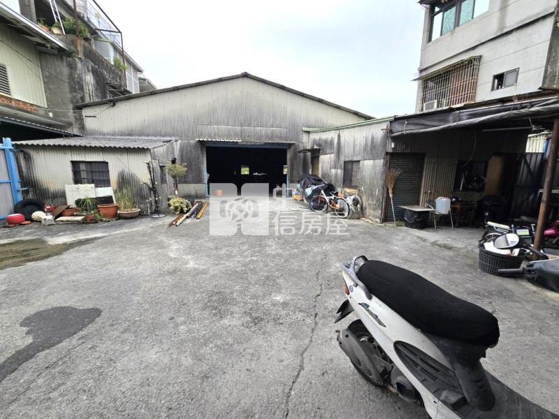 岡山區農地廠房房屋室內格局與周邊環境