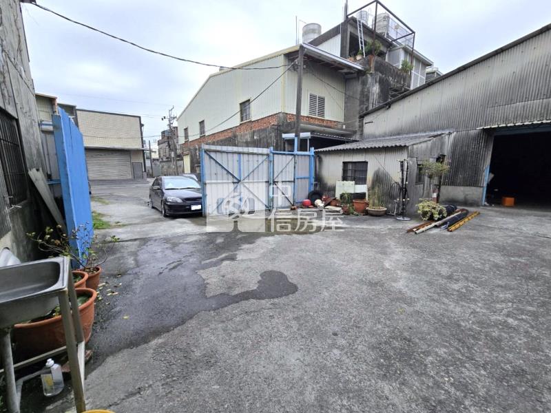 岡山區農地廠房房屋室內格局與周邊環境