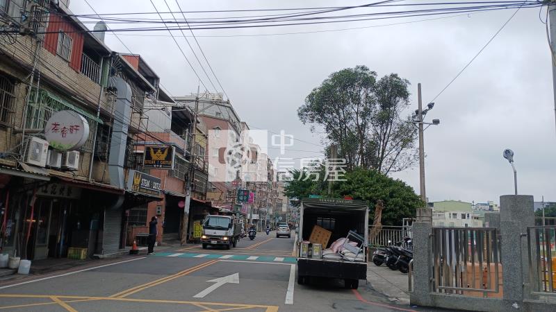 專-南亞收租套房房屋室內格局與周邊環境