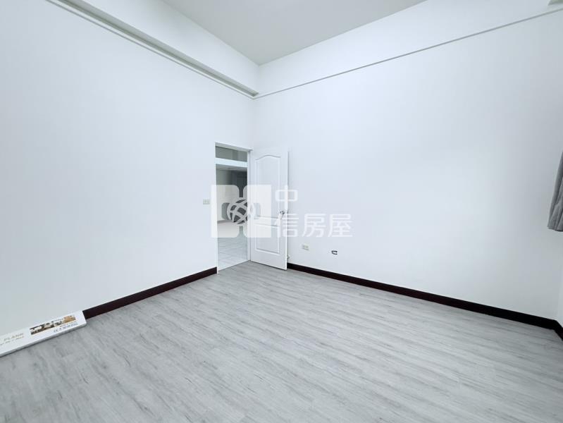 近學區一樓機能方正電寓房屋室內格局與周邊環境