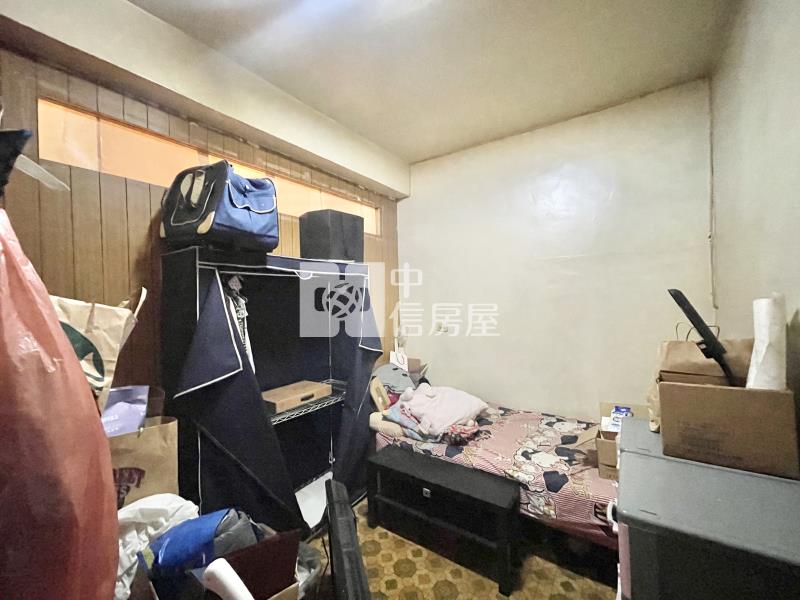 中清捷運水湳活路透天房屋室內格局與周邊環境