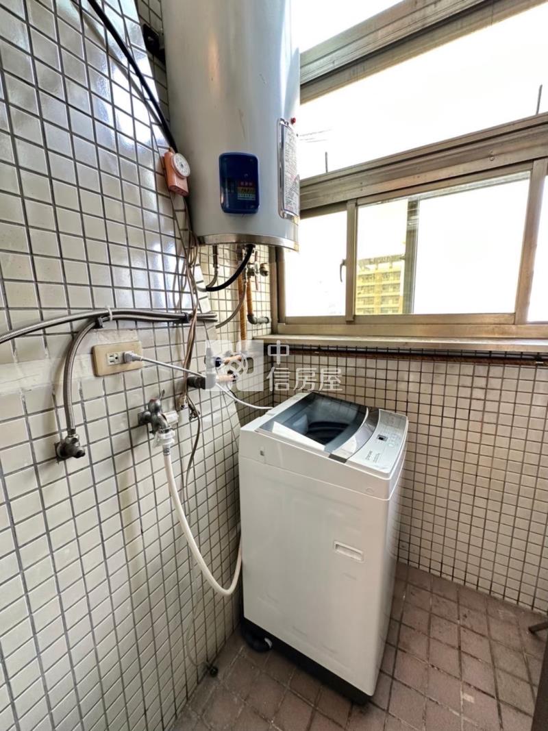 SOGO商圈高樓層套房房屋室內格局與周邊環境