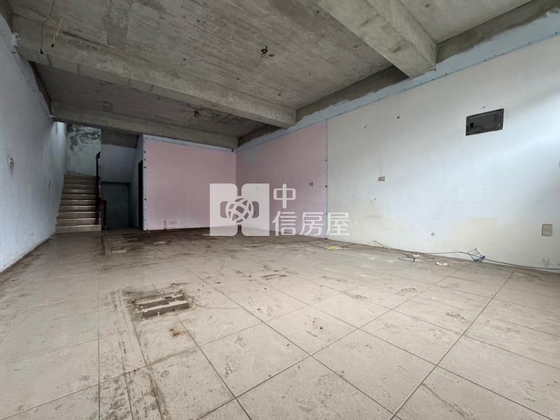 楊新路透天房屋室內格局與周邊環境