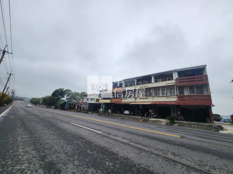 台20線望明段千坪芭樂園房屋室內格局與周邊環境