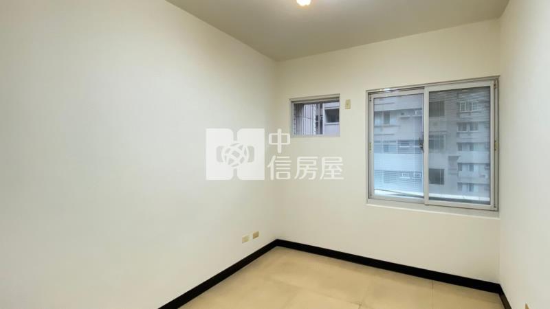 水湳經貿四房平車房屋室內格局與周邊環境