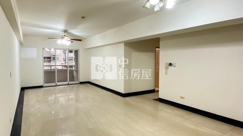 水湳經貿四房平車房屋室內格局與周邊環境